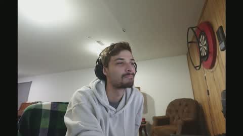 Snapshot of spammob77 chatting on February 14, 2026, 5:43 pm spammob77 online show from February 14, 2026, 5:43 pm