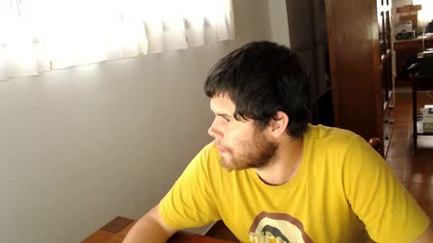 spanish online show from March 4, 2025, 5:24 pm