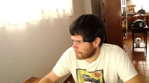 spanish online show from March 9, 2025, 11:25 am