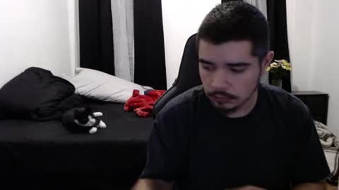 spanishcouple4255 online show from October 26, 2025, 1:00 am