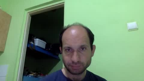 Snaiky online show from May 4, 2026, 9:11 pm