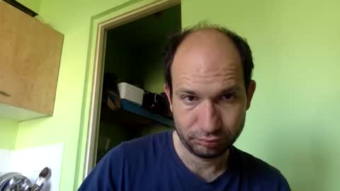 Snaiky online show from May 5, 2026, 9:28 am