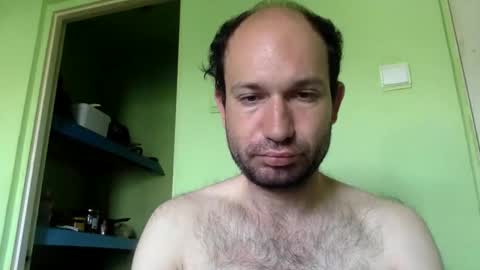 Snaiky online show from May 8, 2026, 9:36 am