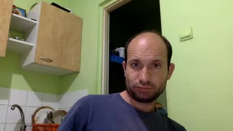 Snaiky online show from June 14, 2026, 10:23 pm