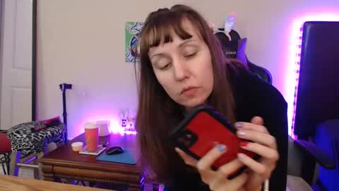 Snapshot of sparkle_pinuppp chatting on April 2, 2026, 9:40 am Tip 1 token Follow me on instagram Sparkle pinuppp online show from April 2, 2026, 9:40 am