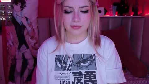 Snapshot of sparklemona chatting on October 12, 2025, 2:21 am  SparkleMona  online show from October 12, 2025, 2:21 am