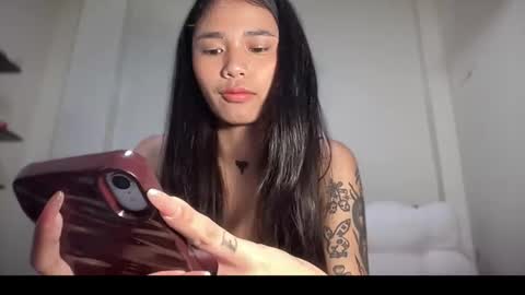 Sparkle online show from February 4, 2026, 2:45 pm