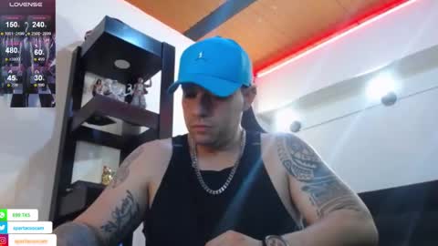 Snapshot of spartacus_cam chatting on December 7, 2024, 5:26 am online show from December 7, 2024, 5:26 am