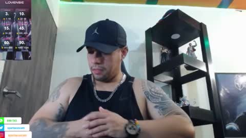 Snapshot of spartacus_cam chatting on January 9, 2025, 5:44 am online show from January 9, 2025, 5:44 am