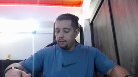     online show from January 18, 2026, 5:33 am