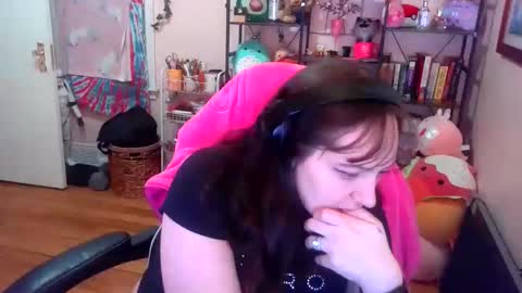 Snapshot of spawnofademon chatting on January 11, 2026, 3:33 am spawnofademon online show from January 11, 2026, 3:33 am