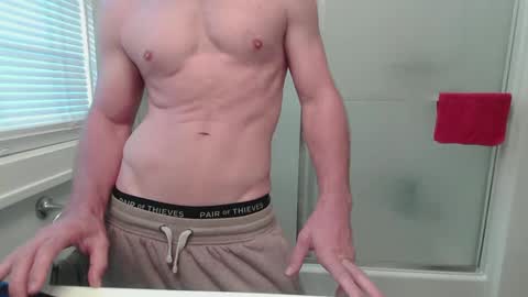 Snapshot of specialfluid chatting on October 5, 2025, 12:58 pm specialfluid online show from October 5, 2025, 12:58 pm