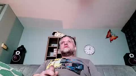 Snapshot of spectacularguy chatting on January 11, 2025, 12:01 am DutchDude online show from January 11, 2025, 12:01 am