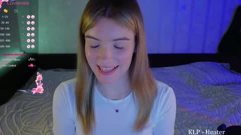 your sweet Jessy online show from March 5, 2025, 7:27 pm