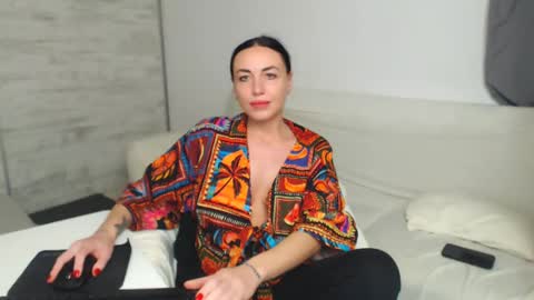 Carla online show from December 2, 2024, 9:39 pm