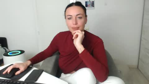 Carla online show from January 4, 2025, 9:31 pm