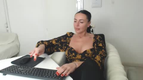 Carla online show from January 11, 2025, 4:36 pm