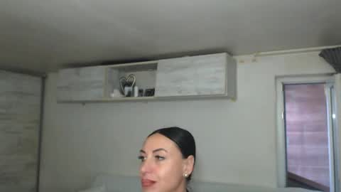 Snapshot of spicemint chatting on May 24, 2026, 4:34 pm Carla online show from May 24, 2026, 4:34 pm