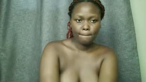 Snapshot of spicey_nelly chatting on September 11, 2025, 12:05 pm spicey_nelly online show from September 11, 2025, 12:05 pm