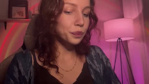 Snapshot of spicy___caramel chatting on October 19, 2025, 4:40 pm spicy___caramel online show from October 19, 2025, 4:40 pm