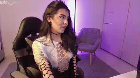 spicy_ana online show from July 19, 2026, 7:39 pm