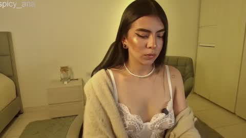 spicy_ana online show from July 24, 2026, 4:38 pm