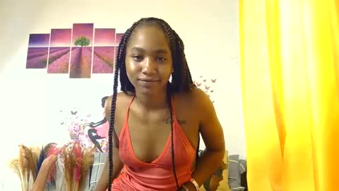Snapshot of spicy_angels chatting on June 7, 2026, 7:01 am Quinter Cheeky online show from June 7, 2026, 7:01 am