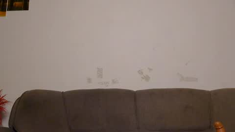 Snapshot of spicy_angels chatting on June 25, 2026, 6:01 pm Quinter Cheeky online show from June 25, 2026, 6:01 pm