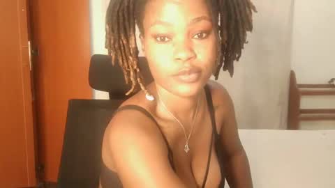 Snapshot of spicy_kerrine chatting on March 11, 2025, 11:59 pm Spicy kerrine online show from March 11, 2025, 11:59 pm