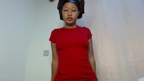 Snapshot of spicy_kerrine chatting on November 2, 2025, 11:45 am Spicy kerrine online show from November 2, 2025, 11:45 am