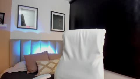 Snapshot of spicy_lover1 chatting on March 6, 2025, 11:58 am Sara online show from March 6, 2025, 11:58 am