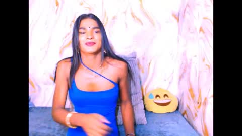 spicybarbie4u online show from May 5, 2026, 8:44 am