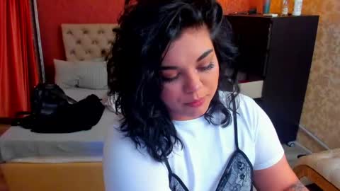 Snapshot of spicycarlaxx chatting on June 4, 2026, 8:26 pm spicycarlaxx online show from June 4, 2026, 8:26 pm