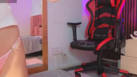 Snapshot of spicydemons chatting on November 5, 2025, 3:50 am spicydemons online show from November 5, 2025, 3:50 am