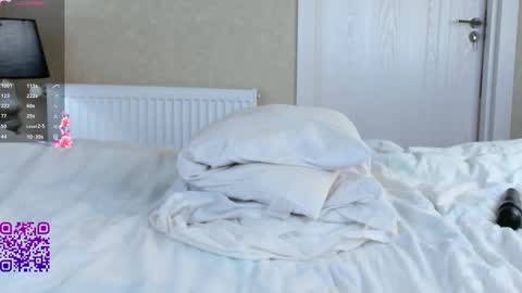 Liu online show from December 13, 2025, 7:53 pm