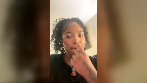 Royalty online show from August 3, 2026, 1:15 am