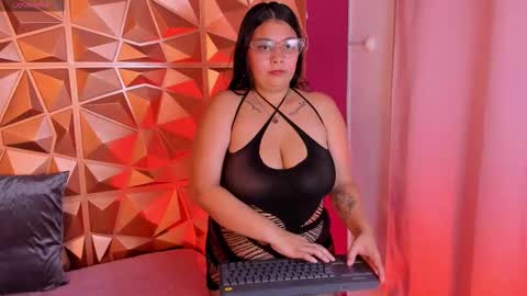 Spicy Sutra online show from February 4, 2026, 3:29 pm