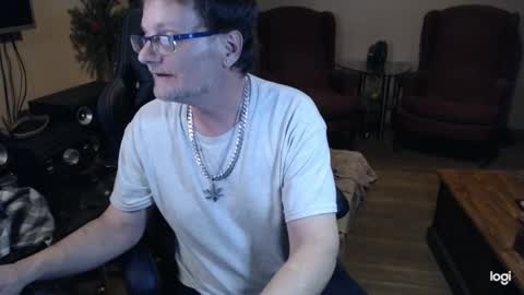 bri and mags fun room online show from December 27, 2024, 1:43 am