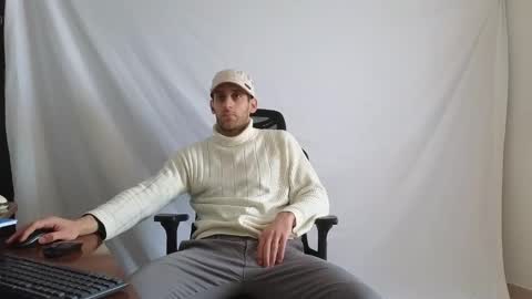 Marco. When Im offline you can view premium content in bio online show from February 10, 2026, 1:04 pm