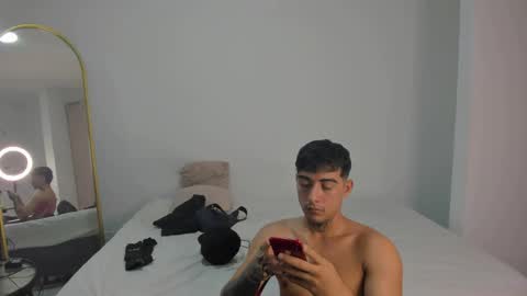 Snapshot of spider_master77 chatting on February 17, 2026, 1:02 am spider master online show from February 17, 2026, 1:02 am