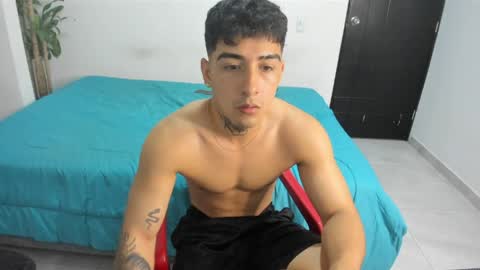 Snapshot of spider_master77 chatting on April 10, 2026, 12:27 am spider master online show from April 10, 2026, 12:27 am