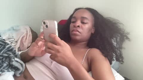 Snapshot of spinprincess_ chatting on January 13, 2025, 8:58 pm Spinerina online show from January 13, 2025, 8:58 pm