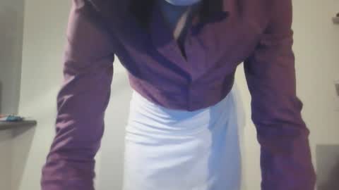 ellie online show from March 18, 2026, 10:46 pm