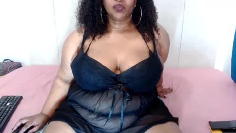 Snapshot of splendidtalitha chatting on May 17, 2026, 10:11 am SplendidTalitha online show from May 17, 2026, 10:11 am