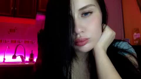 spoil9evangeline online show from March 7, 2025, 9:48 pm