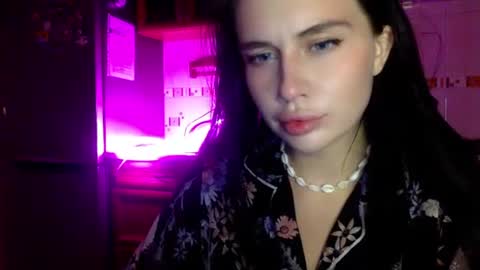 spoil9evangeline online show from September 12, 2025, 7:36 pm