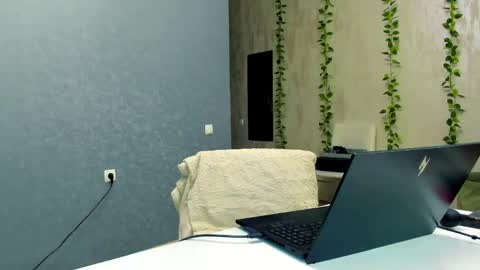 Lilith online show from April 30, 2026, 8:57 pm