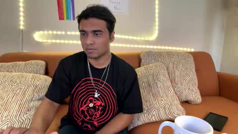 spoiltheprince online show from November 5, 2025, 8:53 pm