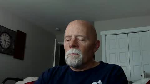 Snapshot of sportfish chatting on October 4, 2025, 12:19 am sportfish online show from October 4, 2025, 12:19 am