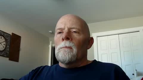 Snapshot of sportfish chatting on October 5, 2025, 11:13 pm sportfish online show from October 5, 2025, 11:13 pm